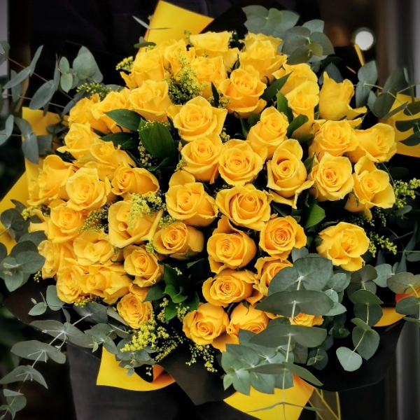  Marmaris Çiçek Siparişi Sıcak Sevgi Sarı Güller
